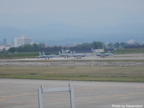 小松空港で