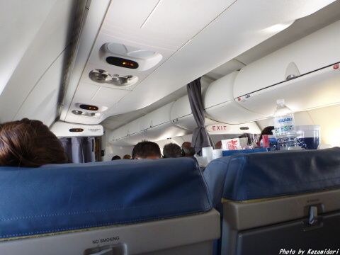 DC行きのCRJ機内