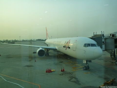 赤色エアの767