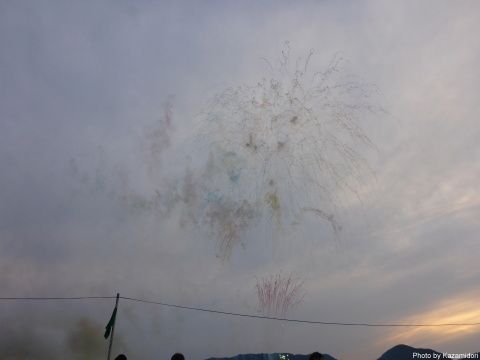 昼花火