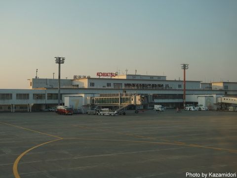 小松空港